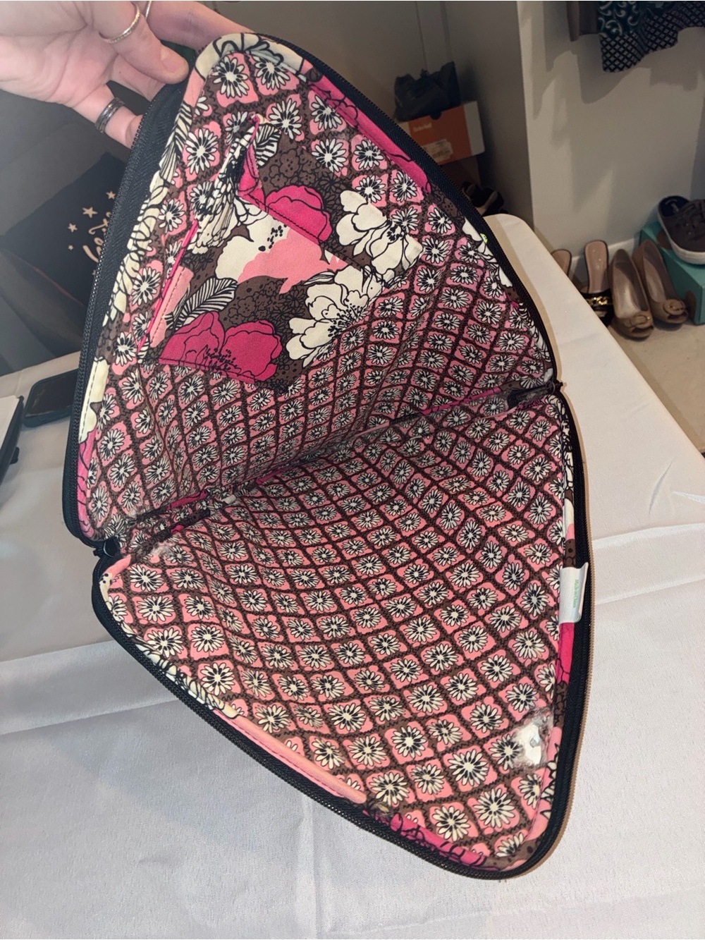 Vera Bradley Quilted Tablet Sleeve Case in Mocha Rouge *Retired* - Picture 5 of 6